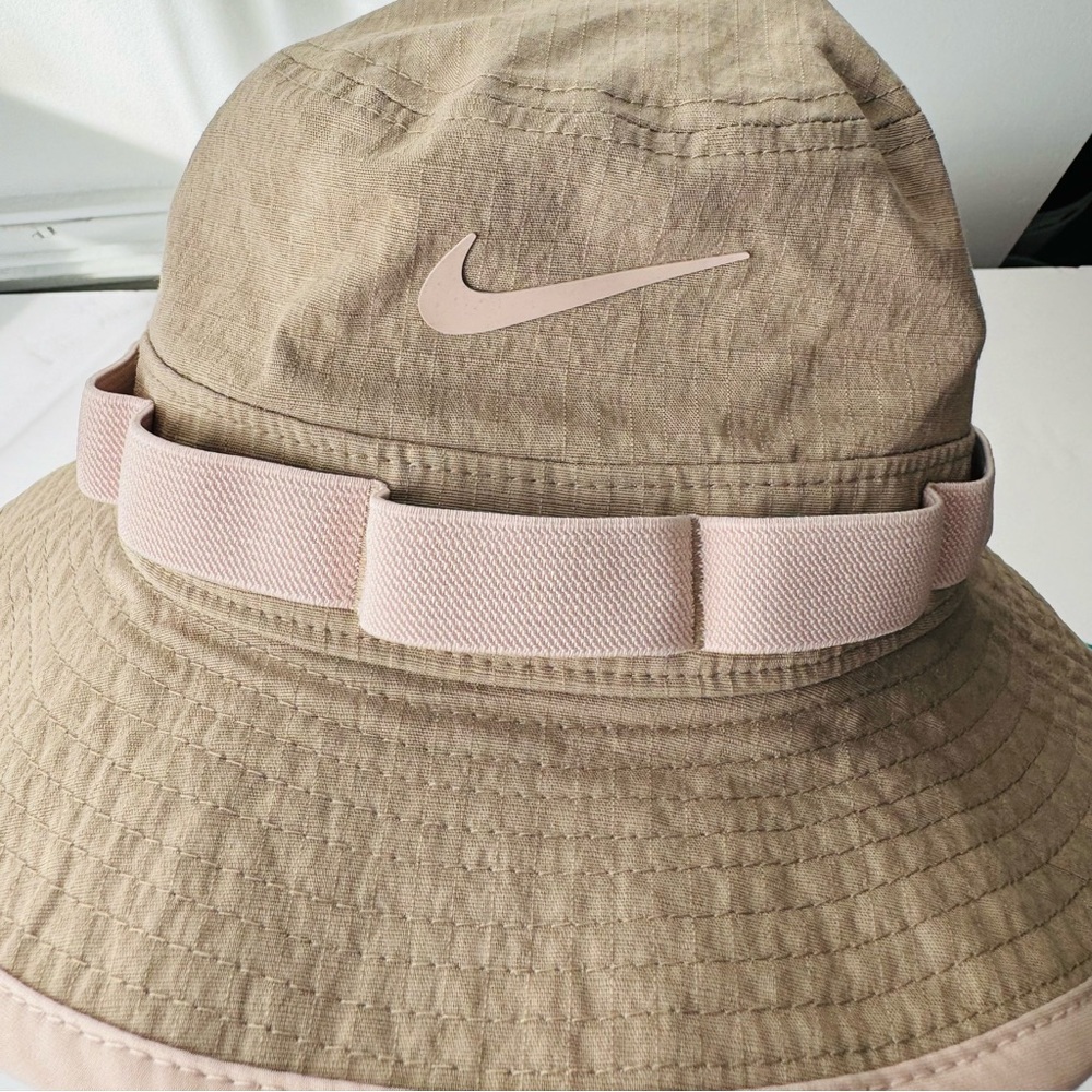 Nike Boonie Bucket Hat